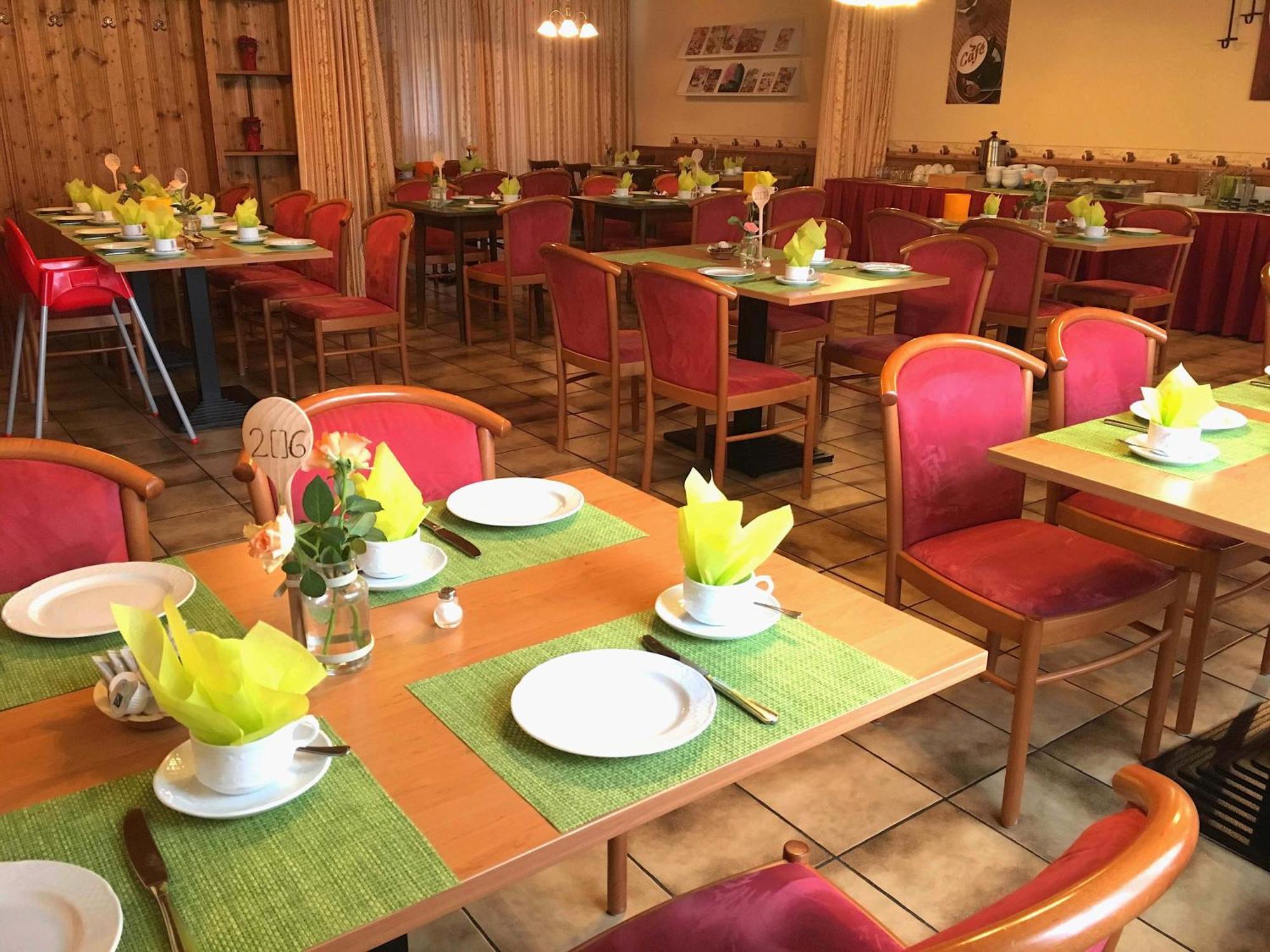 Hotel Gasthof Rose Γκούνζμπουργκ Εξωτερικό φωτογραφία